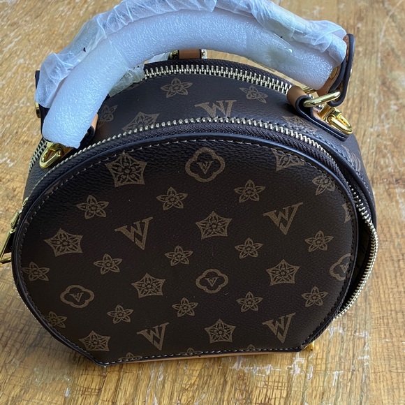 Vafivtno Handbags - VAFIVTNO Elegant Brown Designer Handbag